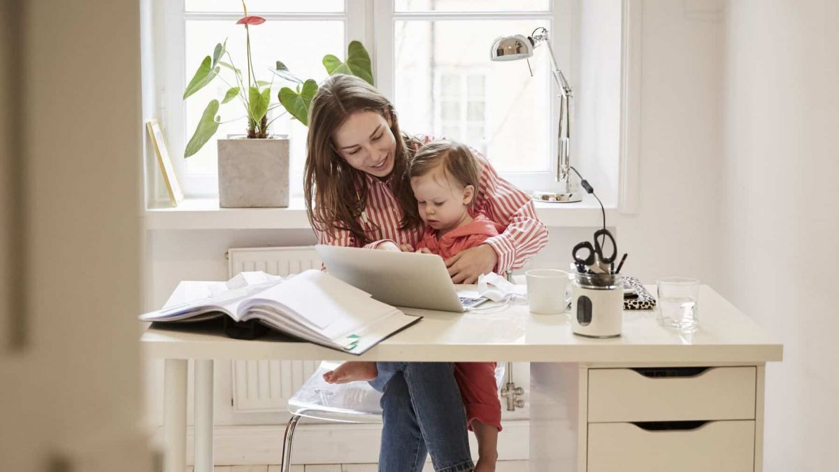 6 Jobs Perfect for Moms Looking to Get Back into the Workforce